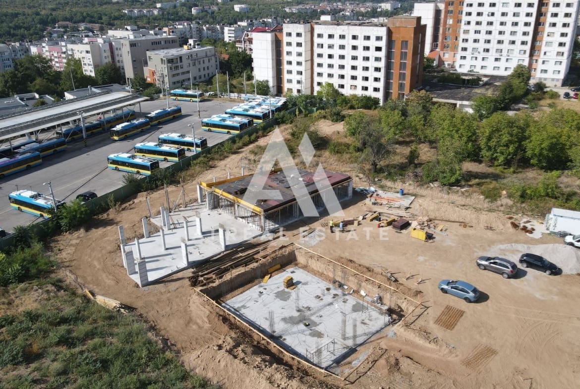 Къща в Затворен комплекс "Свети Сава" - 0