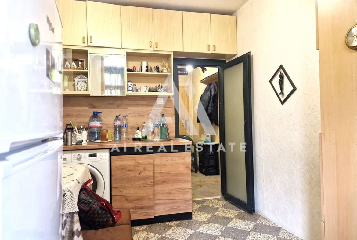 Продава гарсониера в ж.к. Сторгозия - 0