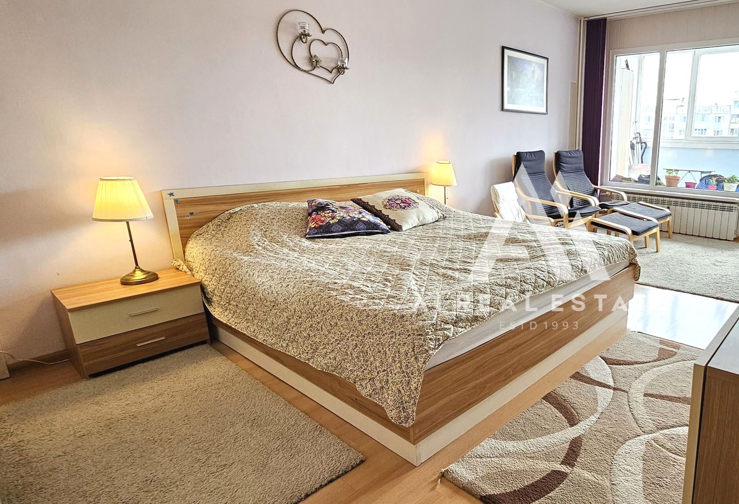 Слънчев двустаен апартамент в жк. Младост 4 - 0