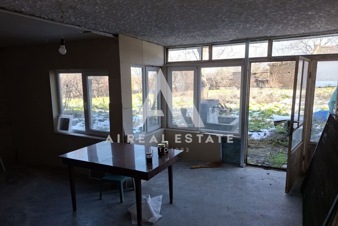 КЪЩА ГР.СЛАВЯНОВО - 0