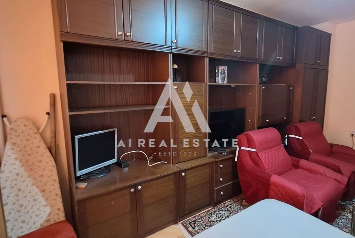 двустаен апартамент под наем - 0