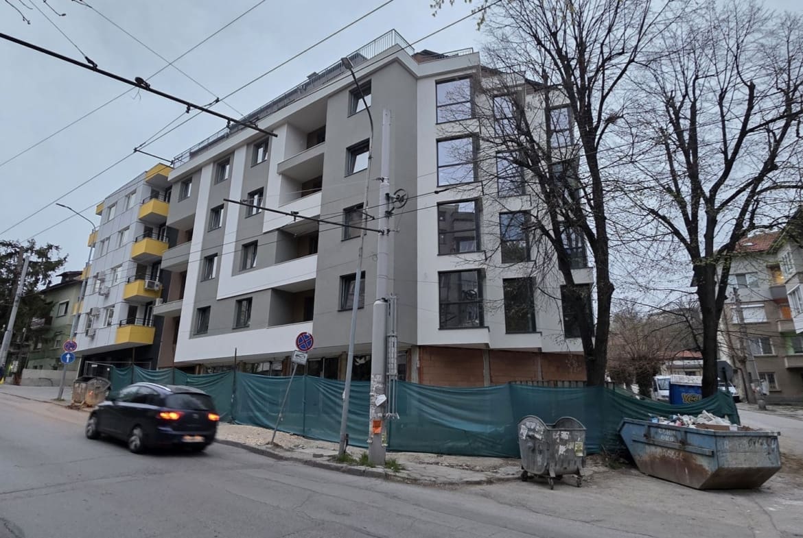 Двустаен апартамент - Хаджи Димитър 62 - 0