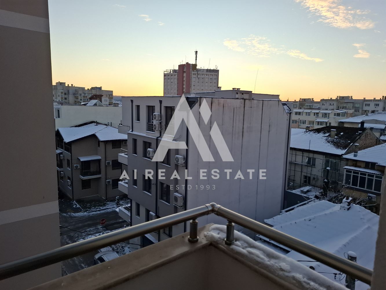 Двустаен апартамент в нова сграда ! - 0