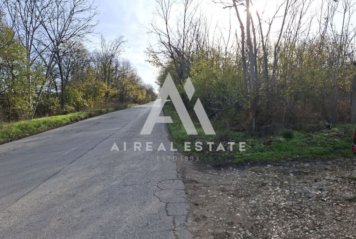 ПАРЦЕЛ СТРАЖАТА - 0