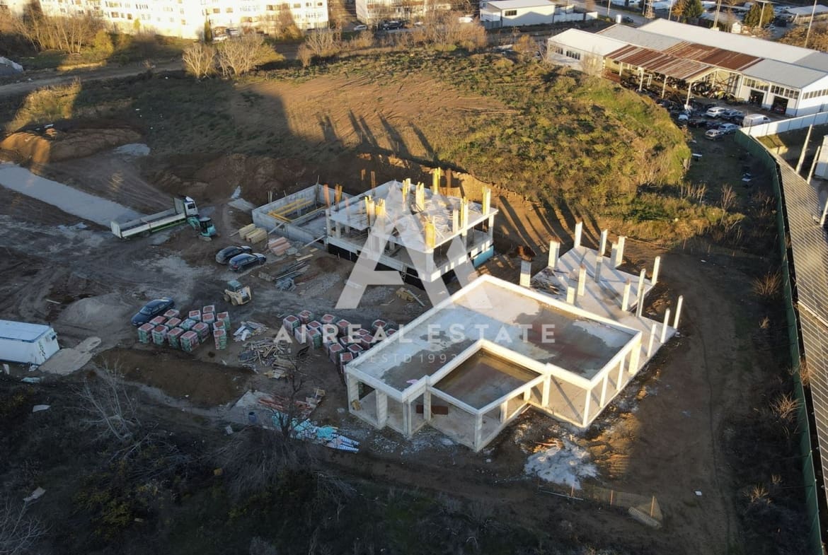 Комплекс еднофамилни къщи ново строителство гр.Плевен ! - 0