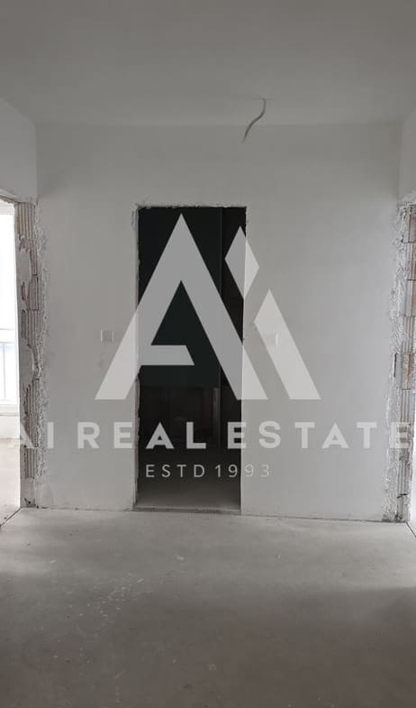 Двустаен апартамент с две покривни тераси | ж.к. Сторгозия, Плевен | Нова тухла | Акт 16 / 2025 | ТЕЦ | Асансьор - 0