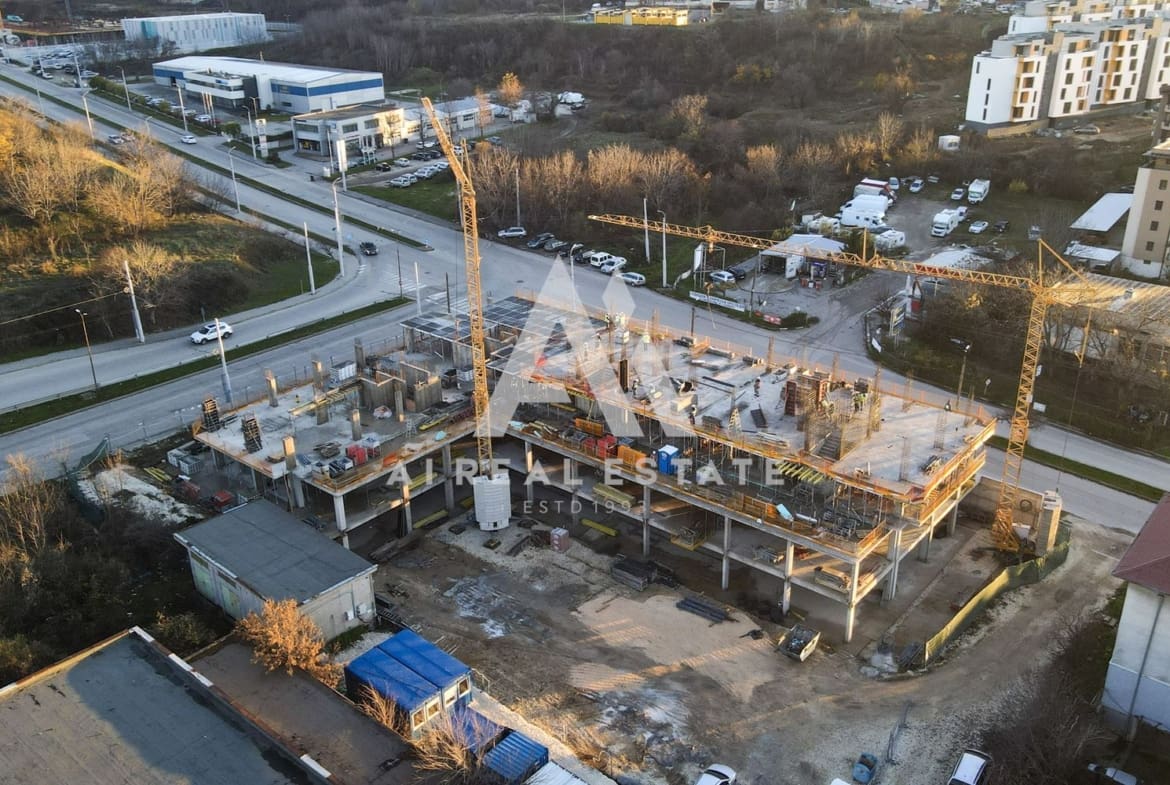 Сграда UTOPIA от M&G Invest - 0