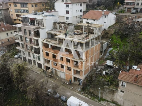 Тристаен апартамент в бутикова сграда Maison 19 - 0