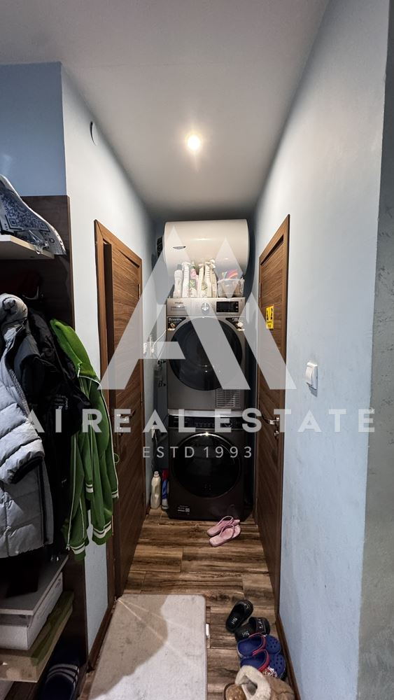 Тристаен апартамент с югоизточно изложение в гр. Плевен - 0