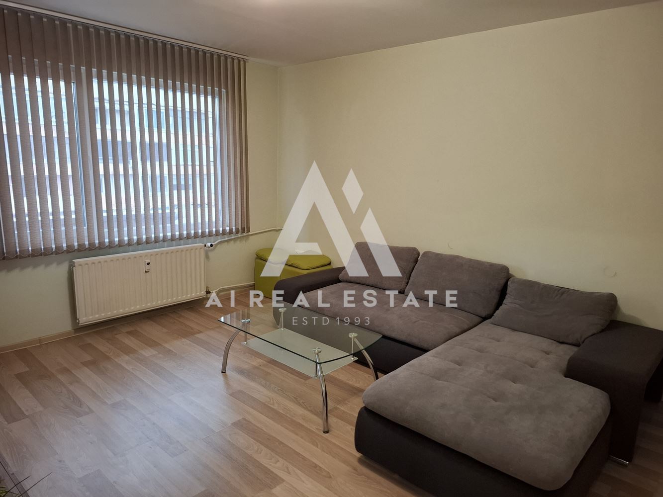 Двустаен апартамент в идеалния център - 0