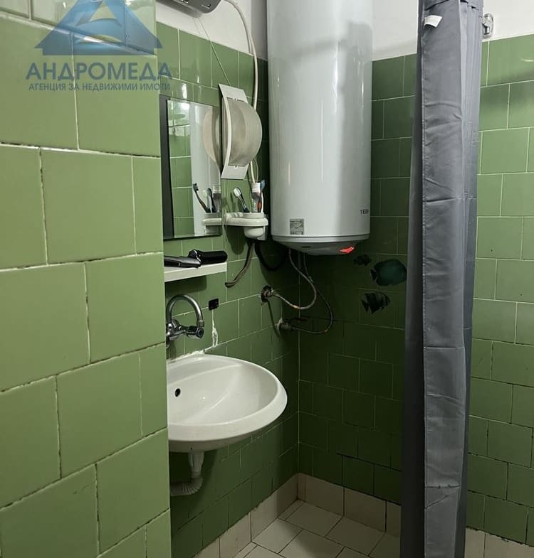 Двустаен апартамент под наем с обзавеждане и оборудване - 0