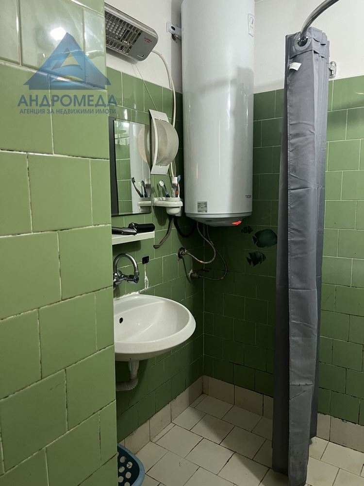 Двустаен апартамент под наем с обзавеждане и оборудване - 0