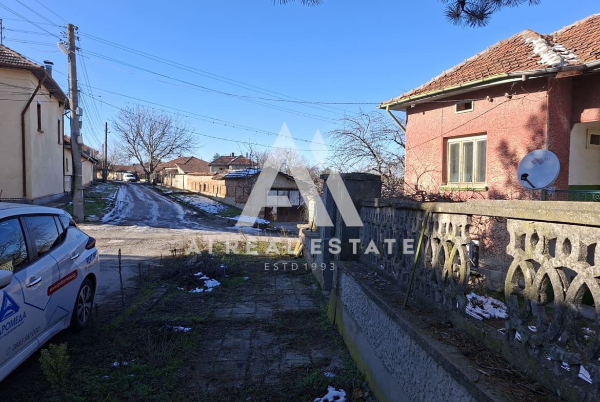 КЪЩА ГР.СЛАВЯНОВО - 0