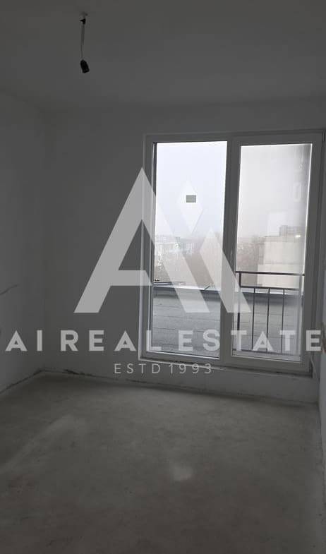 Двустаен апартамент с две покривни тераси | ж.к. Сторгозия, Плевен | Нова тухла | Акт 16 / 2025 | ТЕЦ | Асансьор - 0