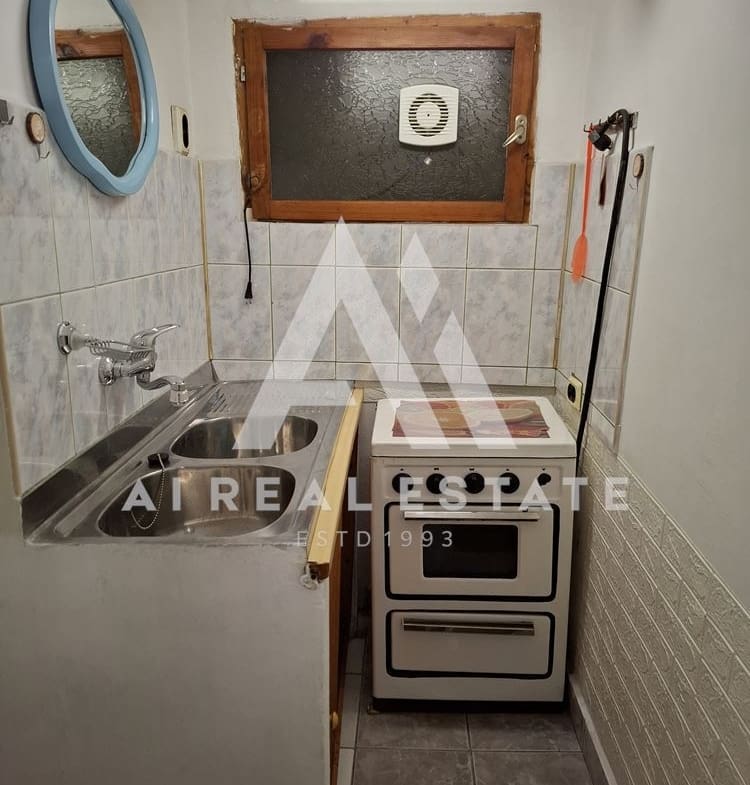 Апартамент под наем в семейна къща! - 0