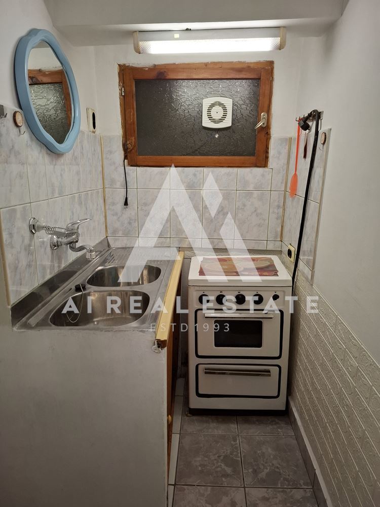 Апартамент под наем в семейна къща! - 0