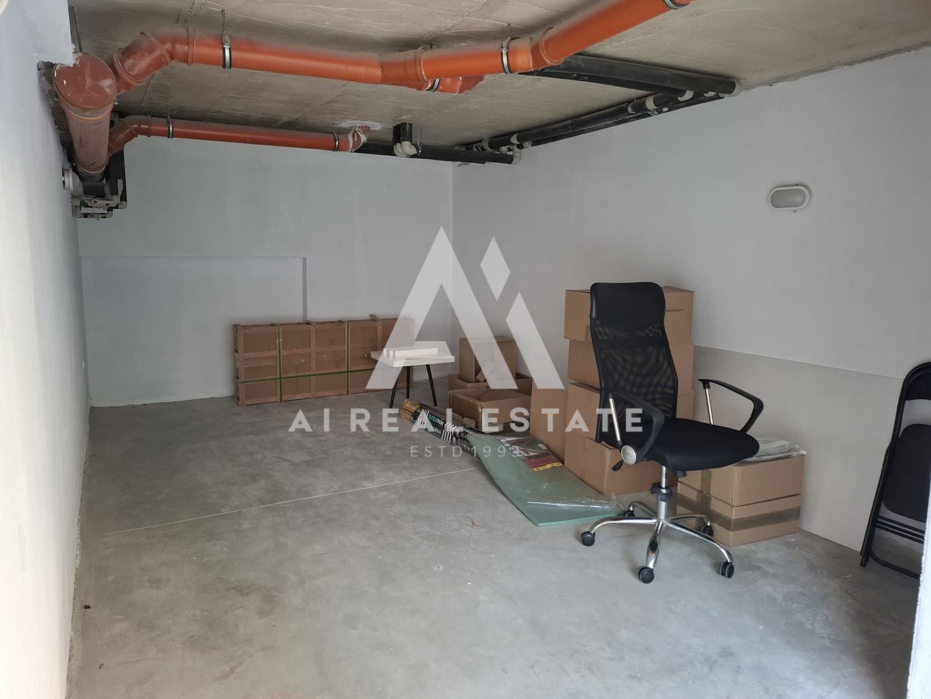 Гараж 20 кв.м. – идеален център, Плевен - 0