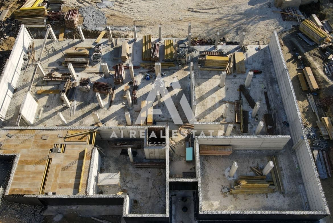 Тристаен в Саут Вю Резиденс - Дружба 1 - 0