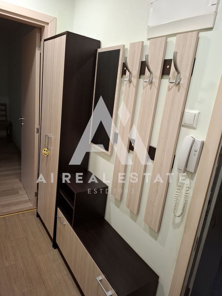 Двустаен апартамент в идеалния център - 0