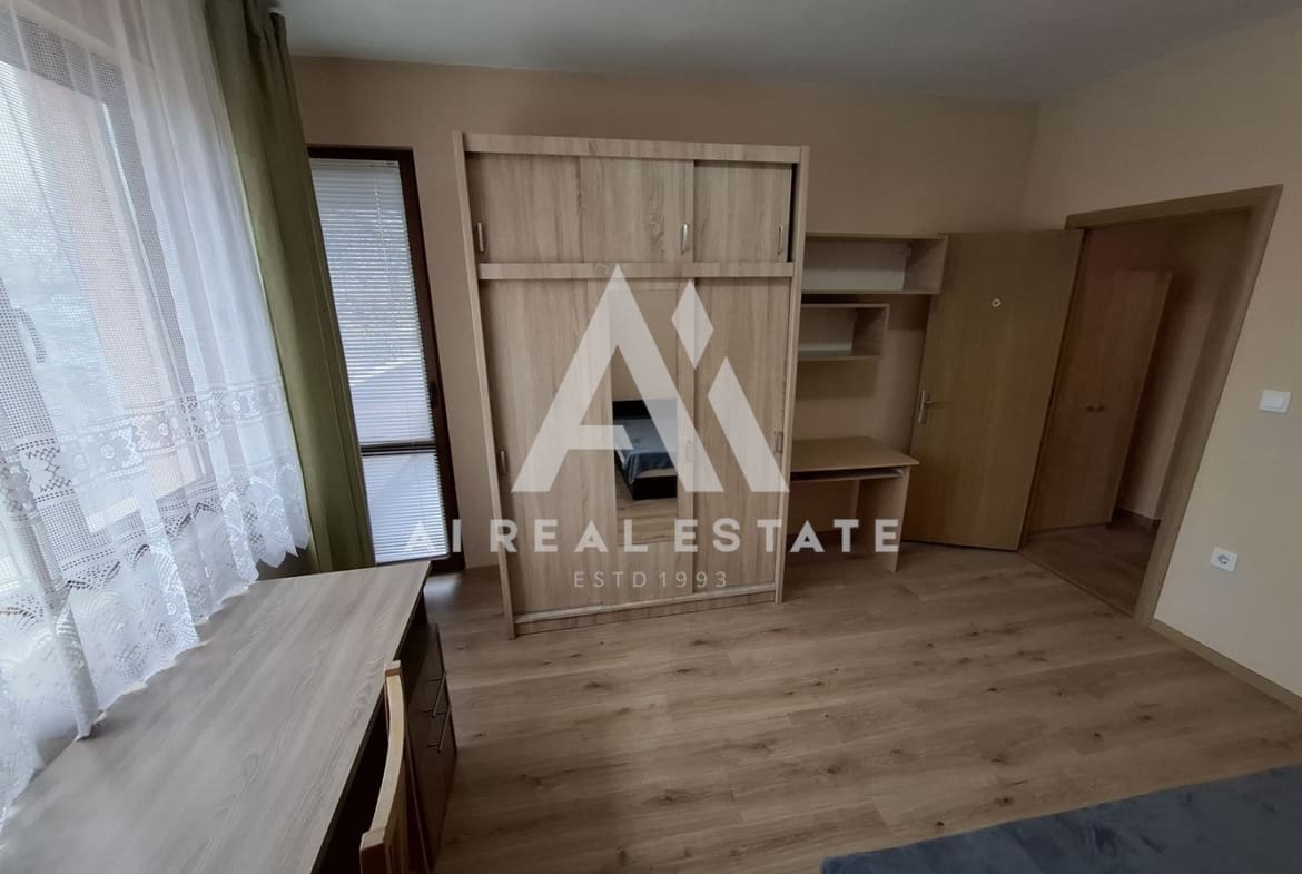 🏡Четиристаен апартамент - Срещу Медицинския университет, Плевен! - 0