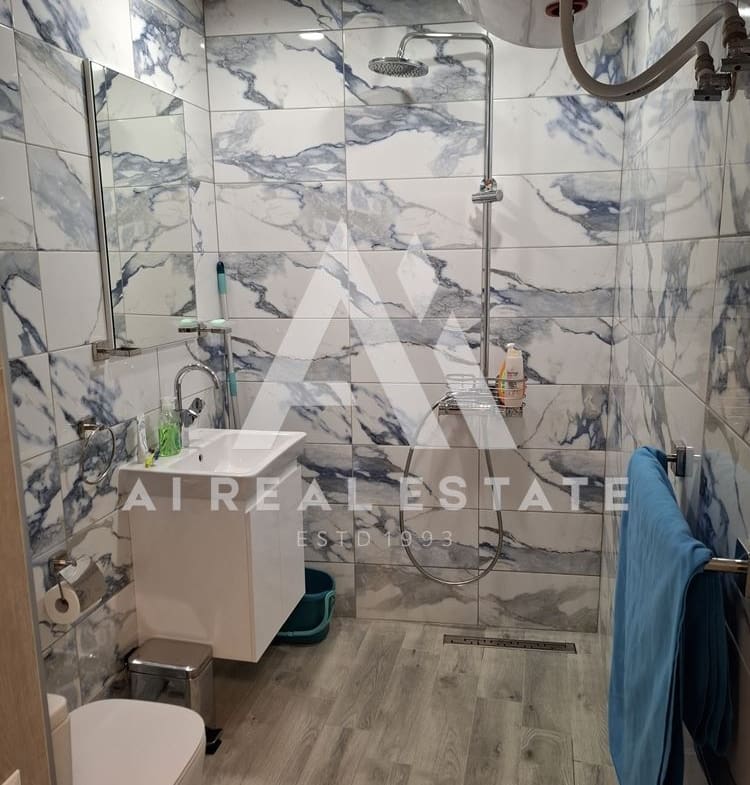 Тристаен апартамент под наем – срещу Медицинския университет ! - 0