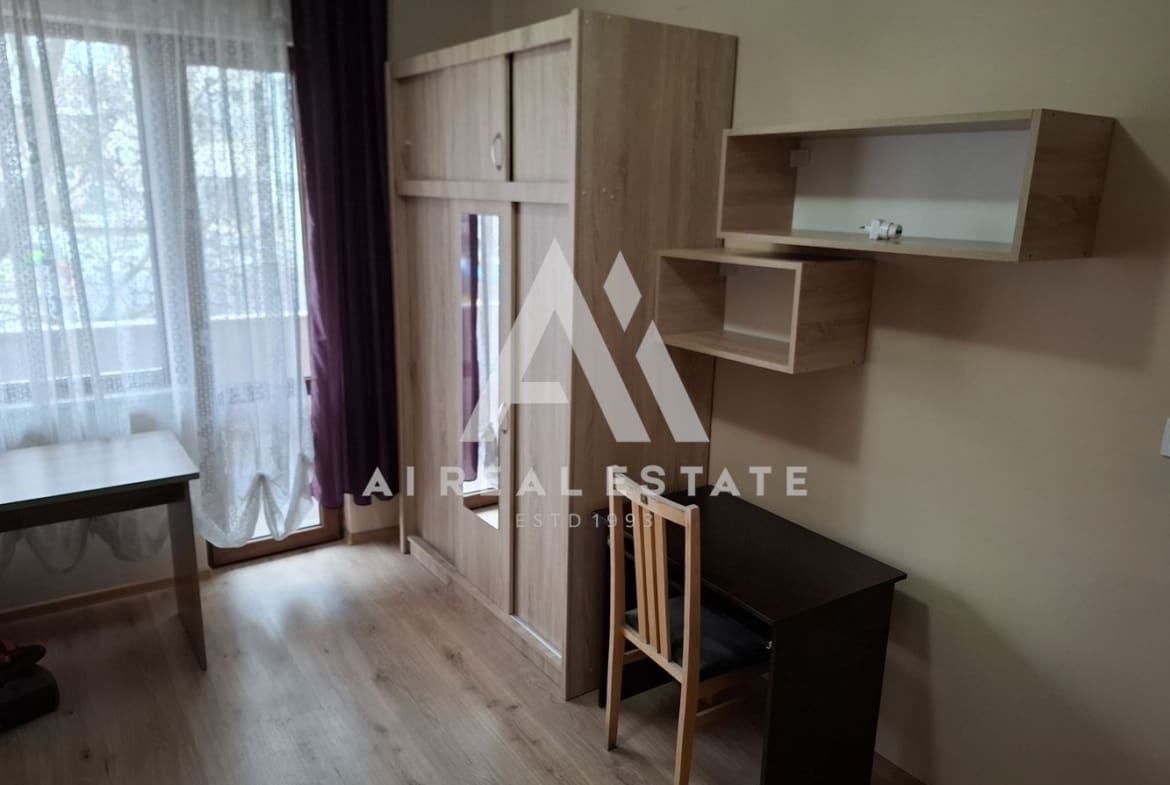 🏡Четиристаен апартамент - Срещу Медицинския университет, Плевен! - 0