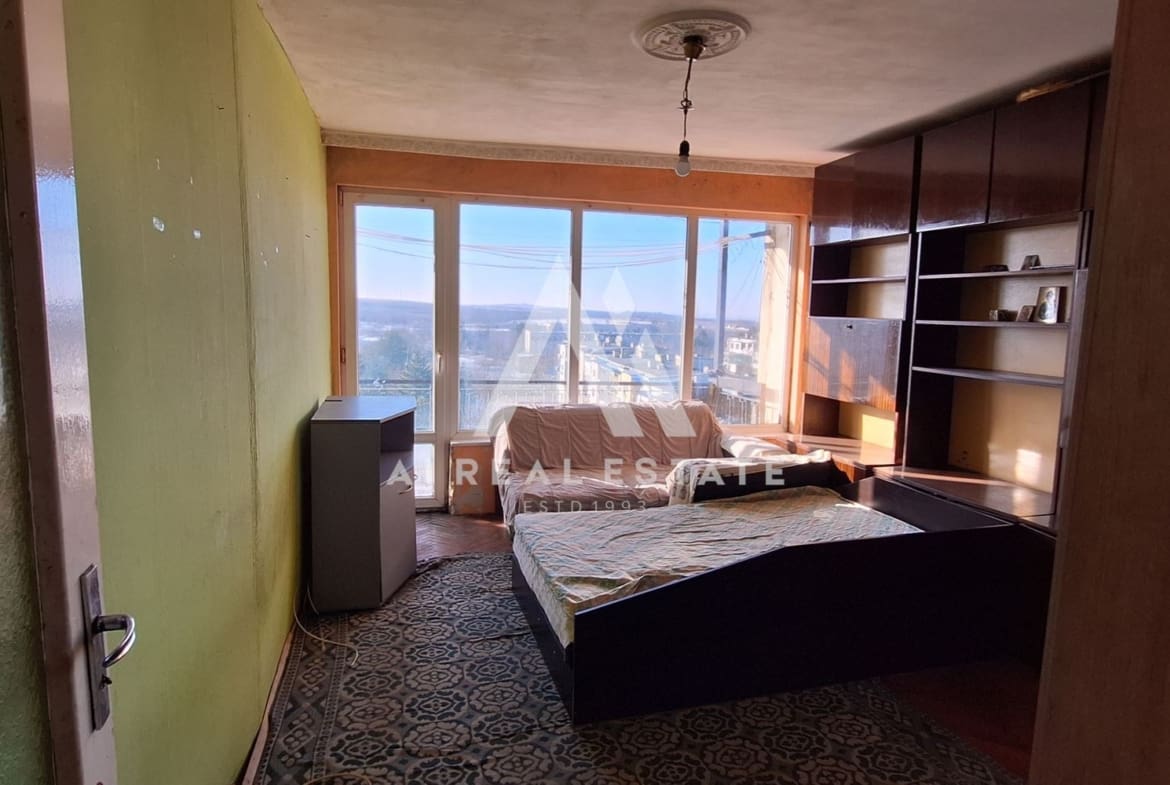 двустаен апартамент - 0