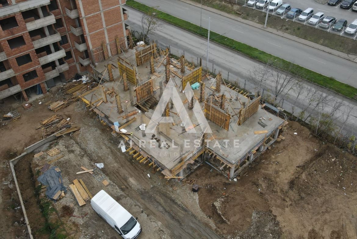 Тристаен апартамент M&G - S.M.4 - 0