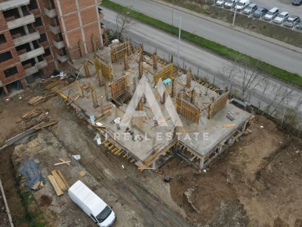 Тристаен апартамент M&G - S.M.4 - 0