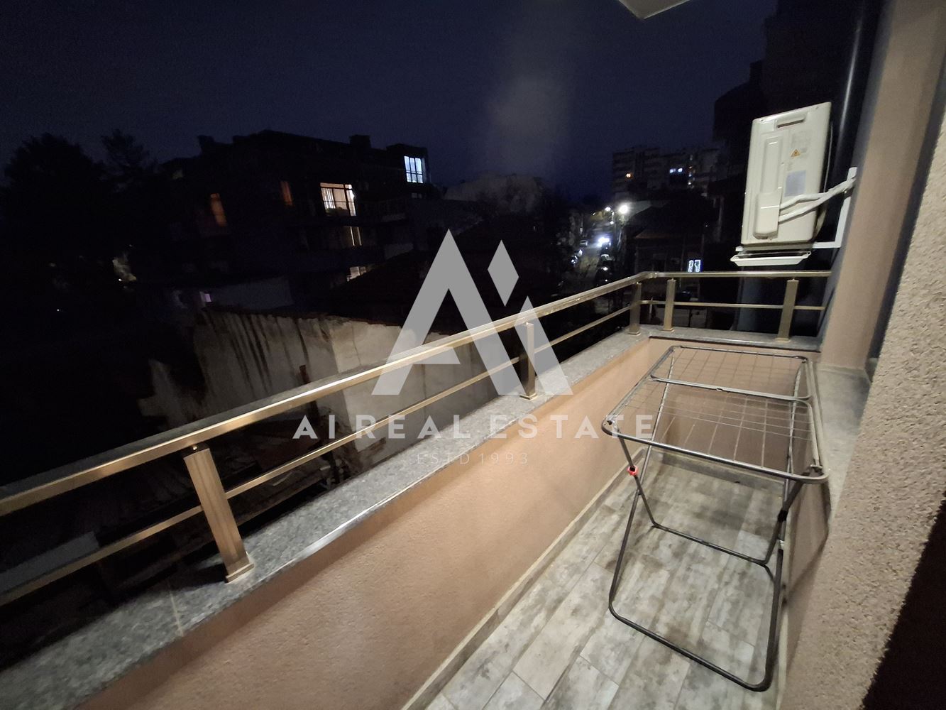 Тристаен апартамент под наем – срещу Медицинския университет ! - 0