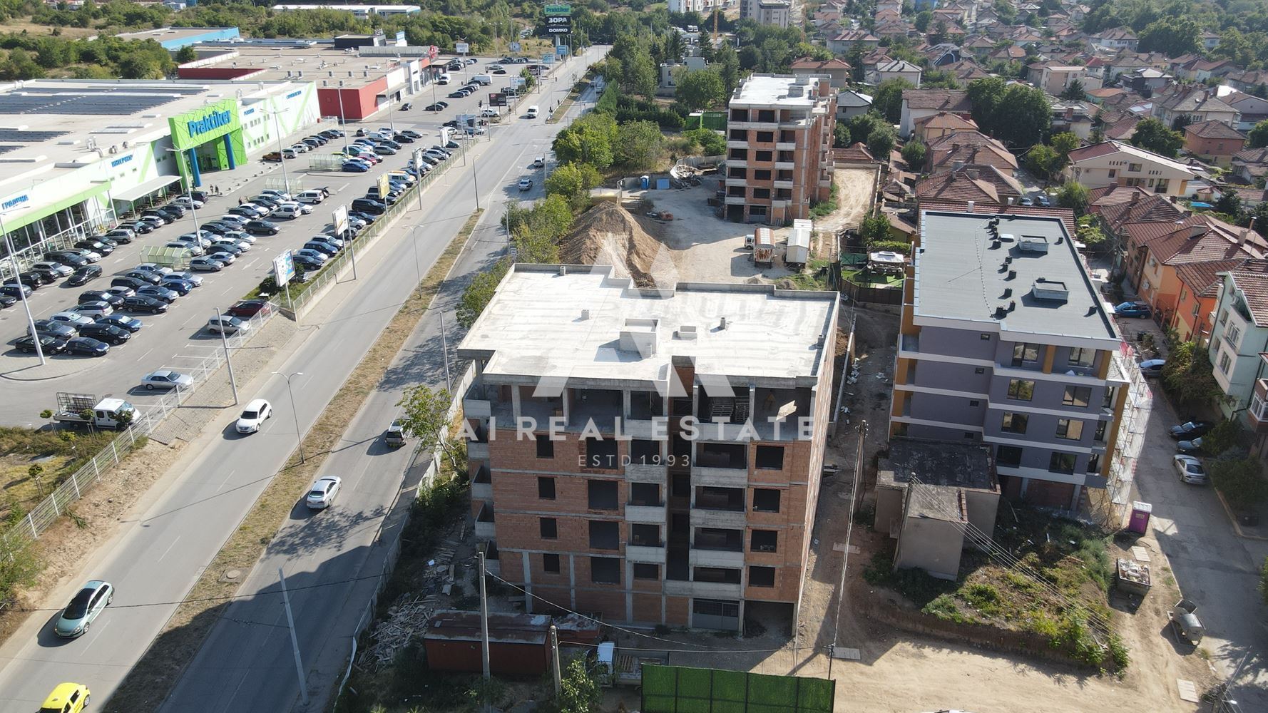 Тристаен апартамент в сграда M&G – S.M.3 ! - 0