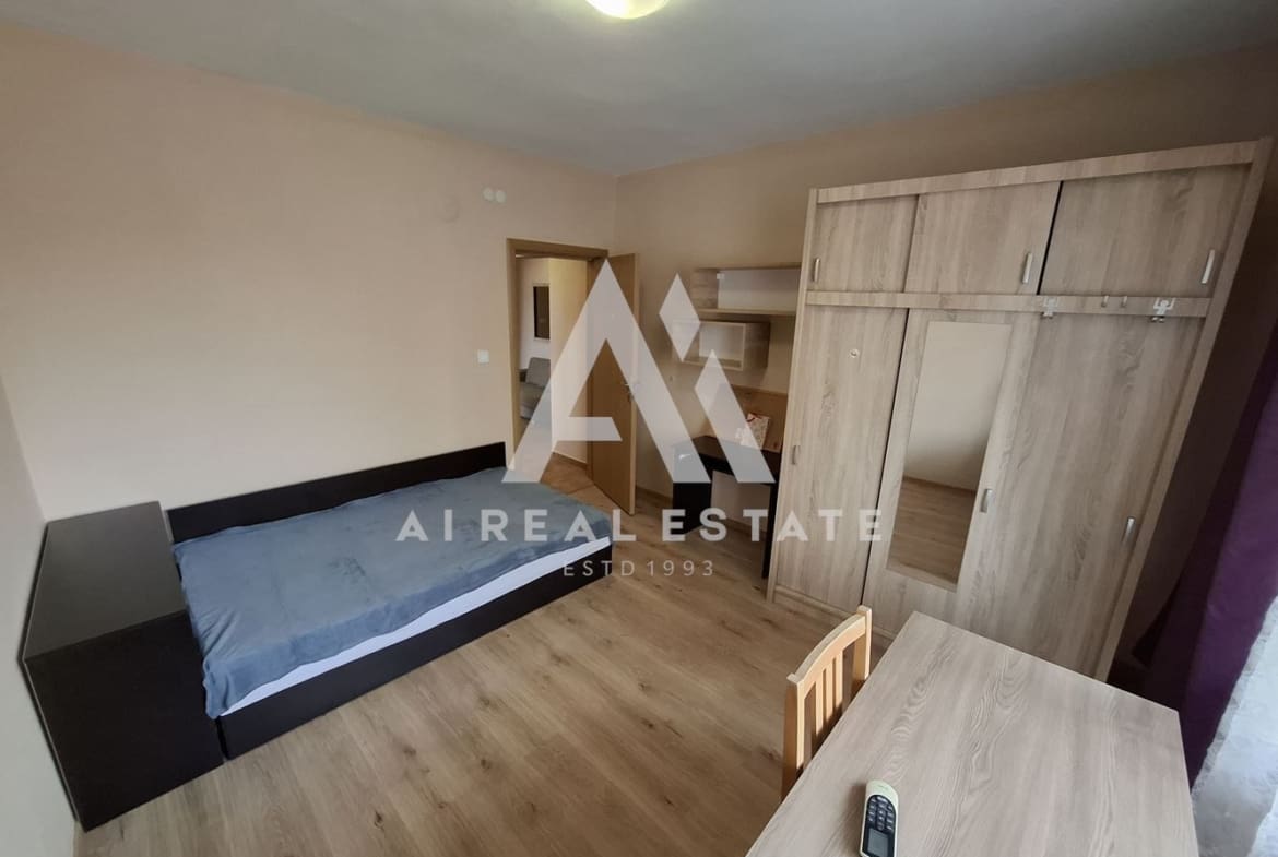 🏡Четиристаен апартамент - Срещу Медицинския университет, Плевен! - 0