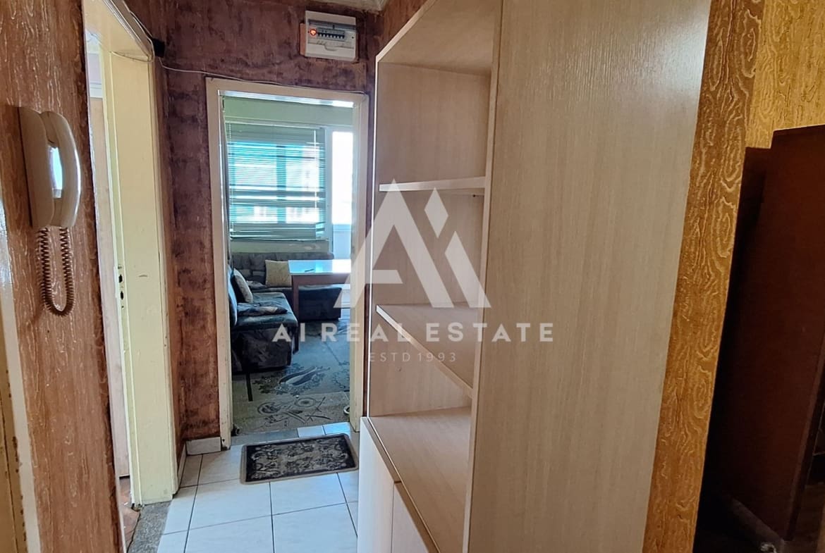 двустаен апартамент - 0