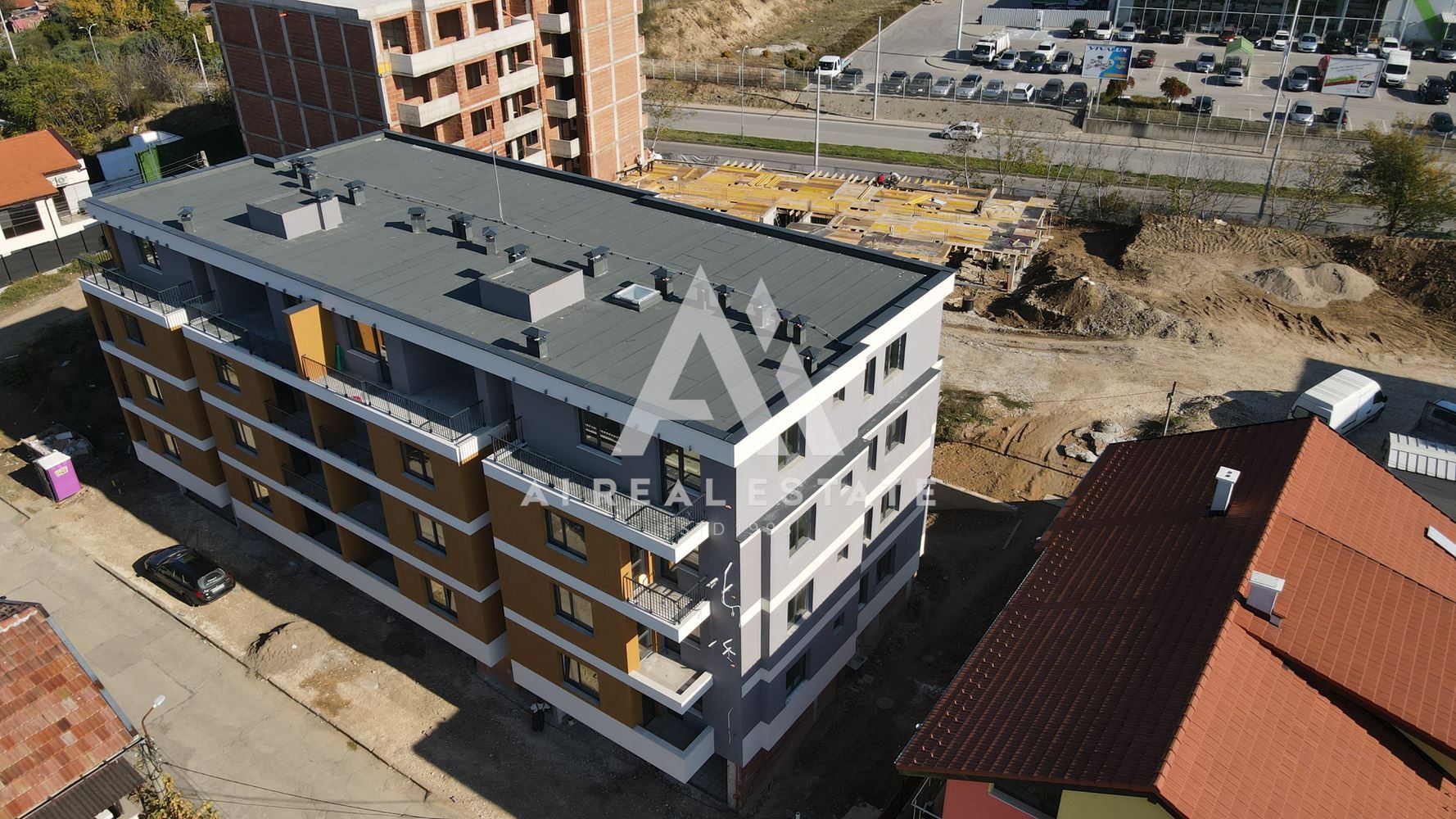 Двустаен апартамент в срада S.M.120 ! - 0