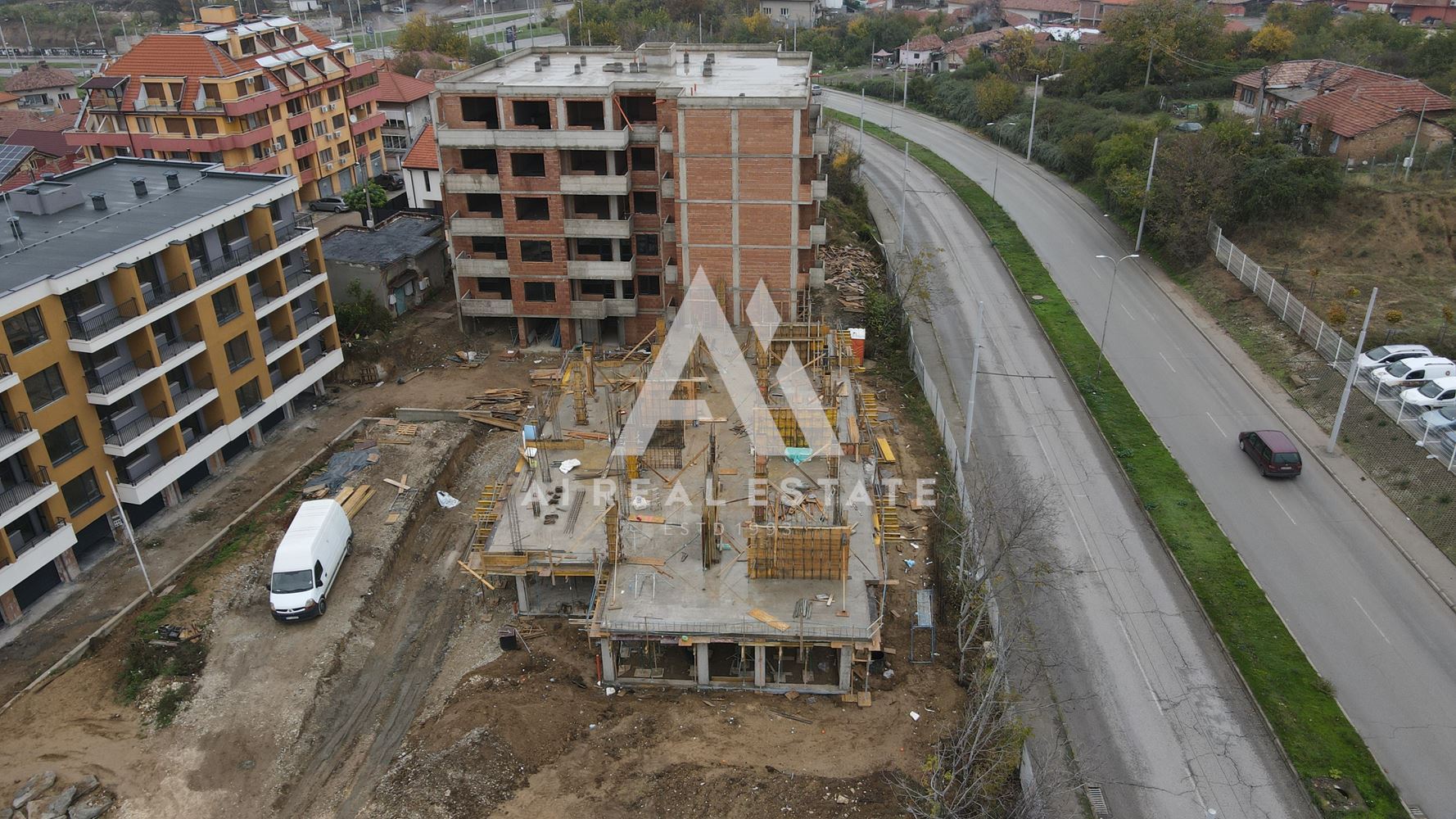 Тристаен апартамент – Жилищна сграда "M&G - S.M.4", Плевен - 0