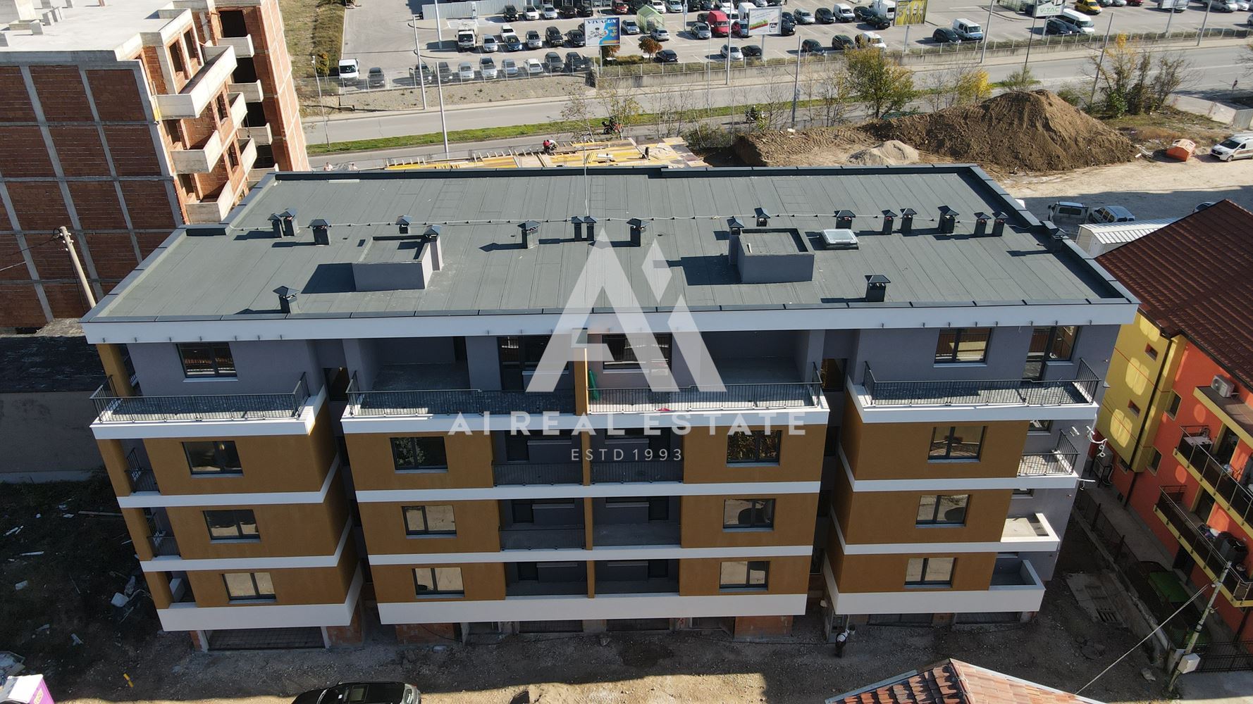 Двустаен апартамент в срада S.M.120 ! - 0