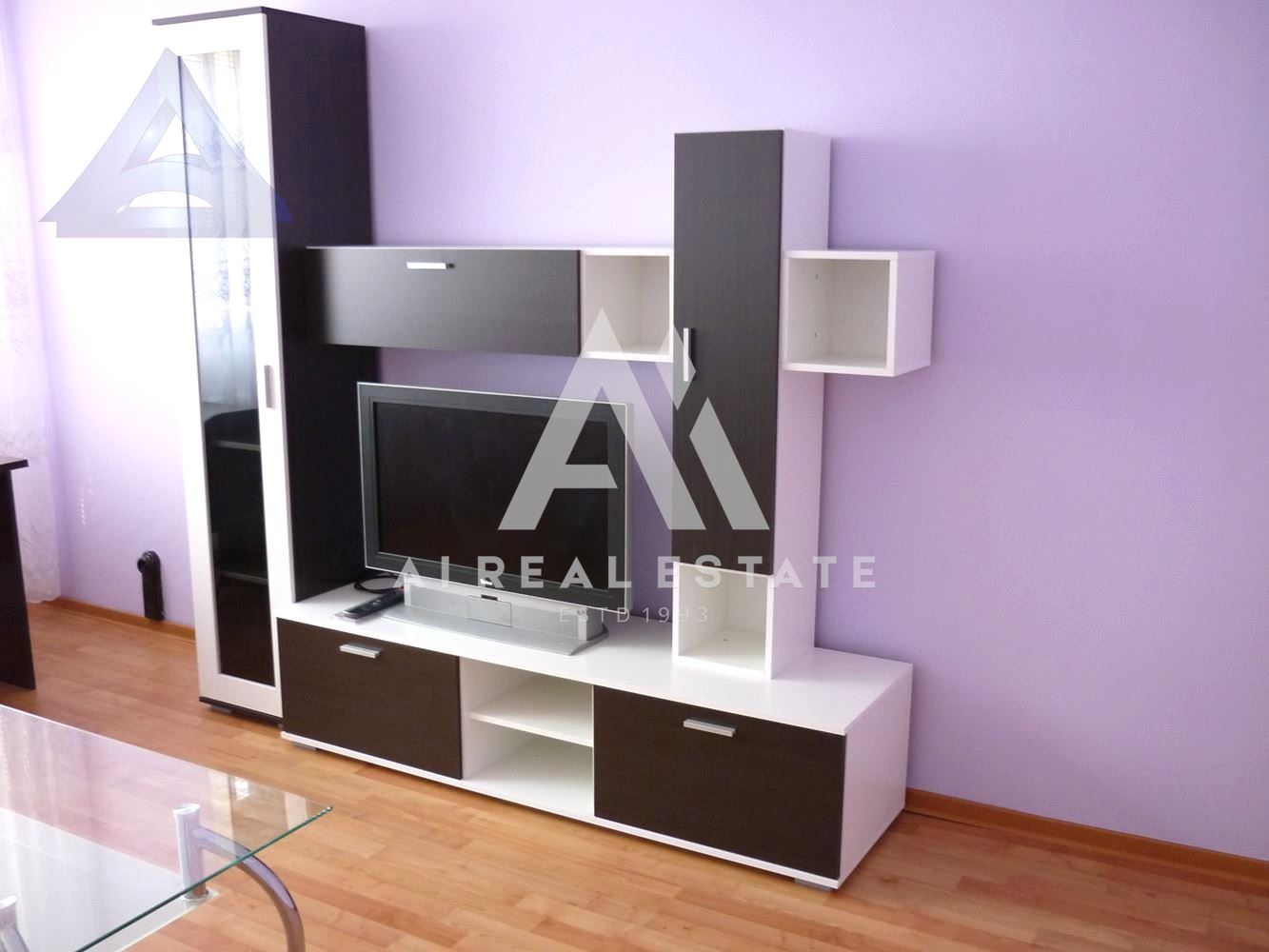 Дава под наем едностаен апартамент - 0