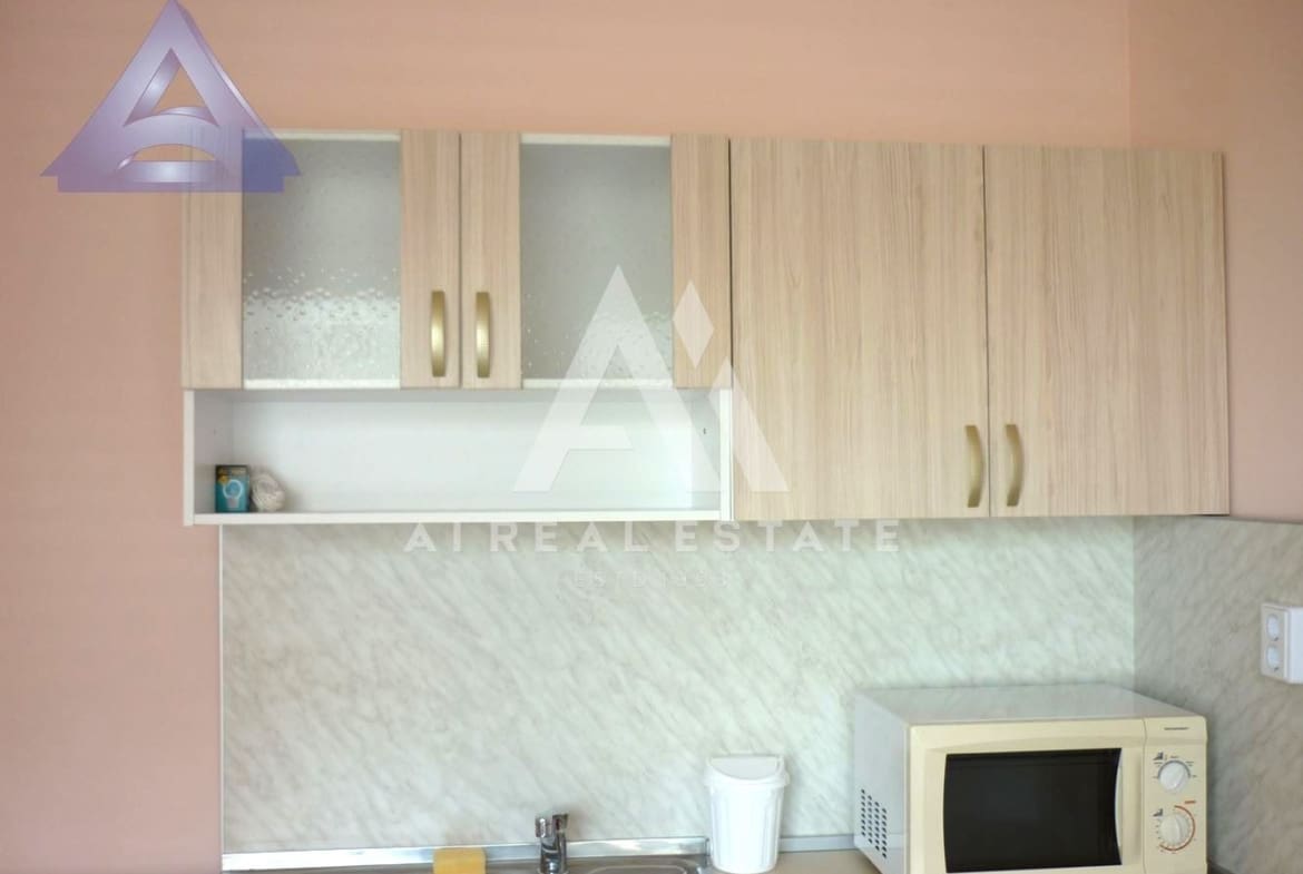 Дава под наем едностаен апартамент - 0