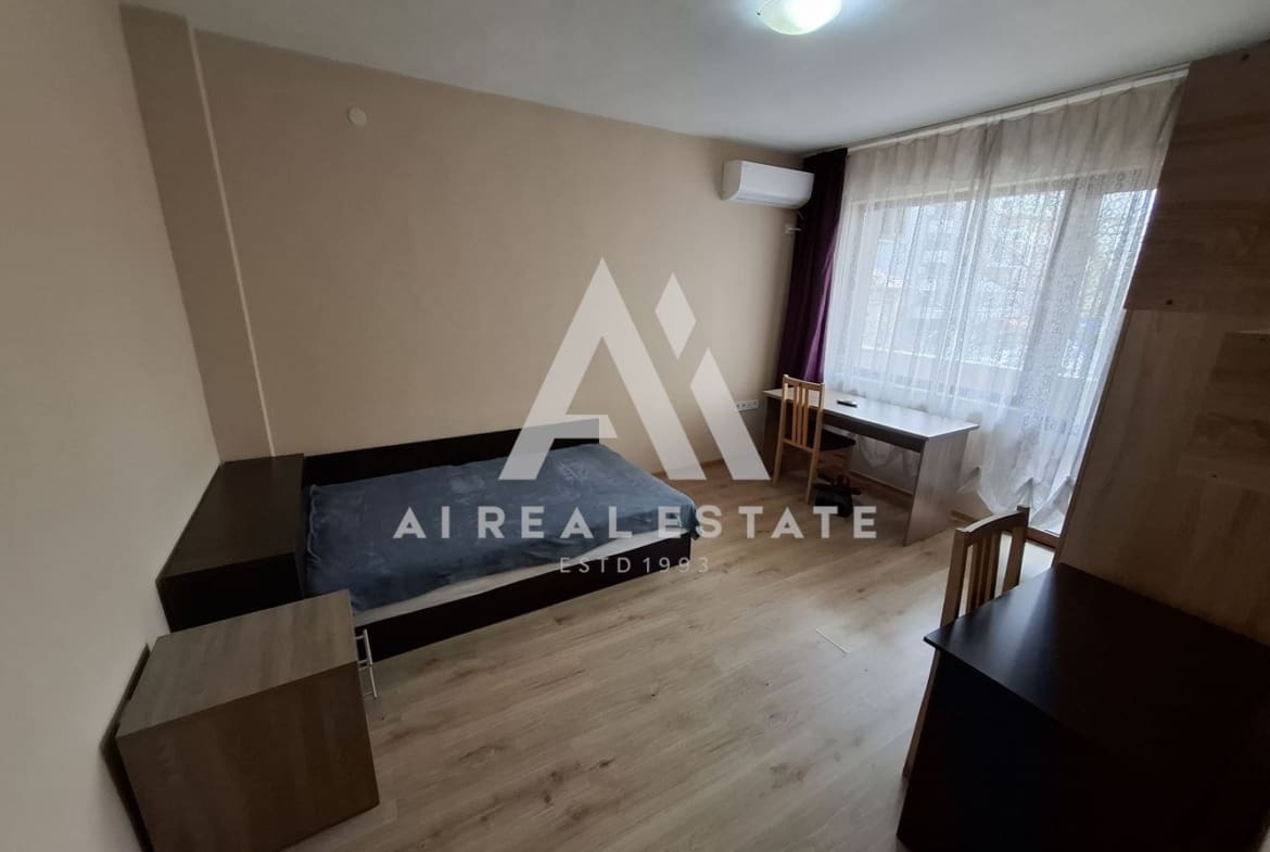 🏡Четиристаен апартамент - Срещу Медицинския университет, Плевен! - 0