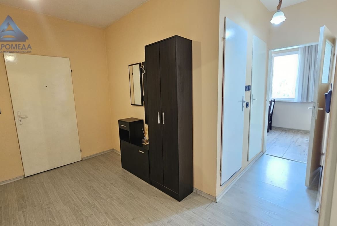 Топъл и светъл двустаен в жк. Овча купел 2 - 0