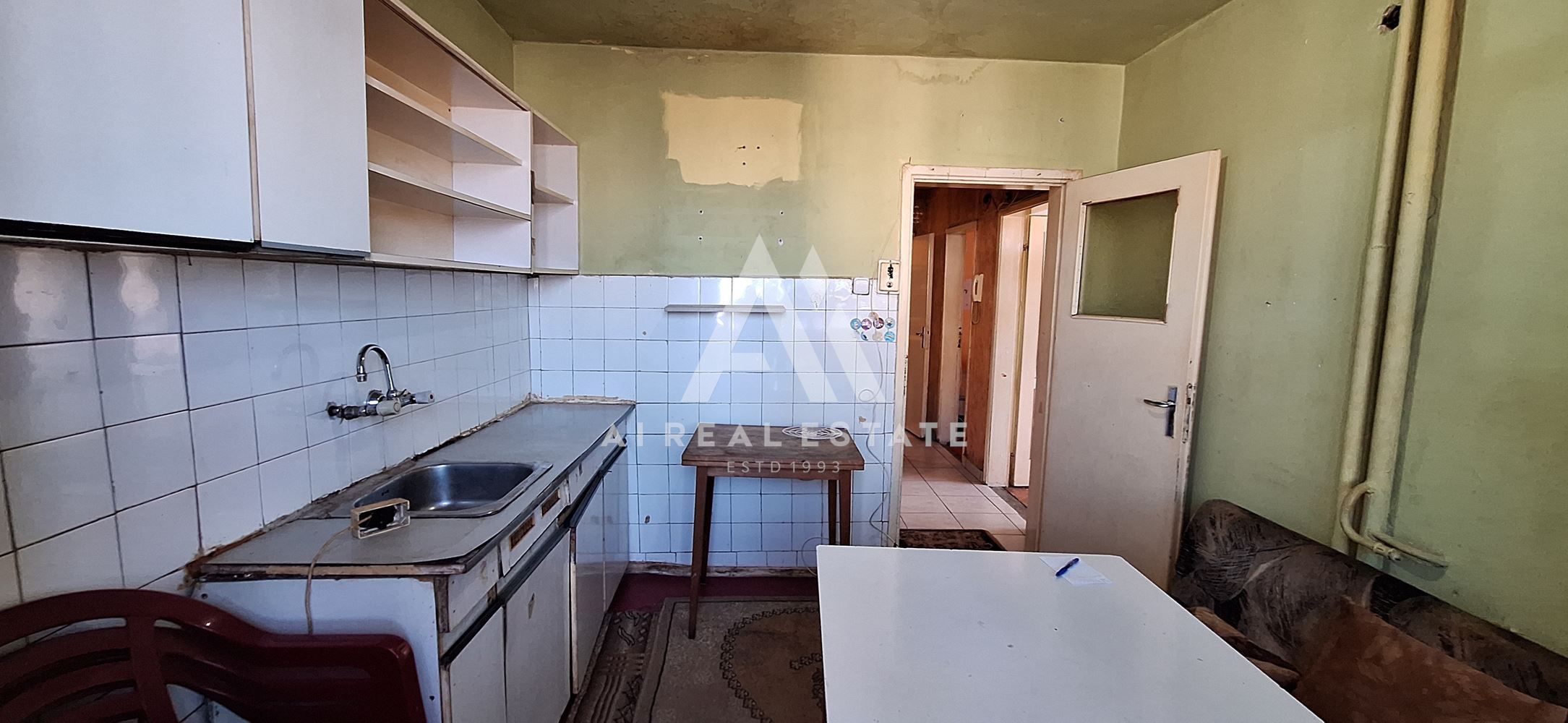 двустаен апартамент - 0