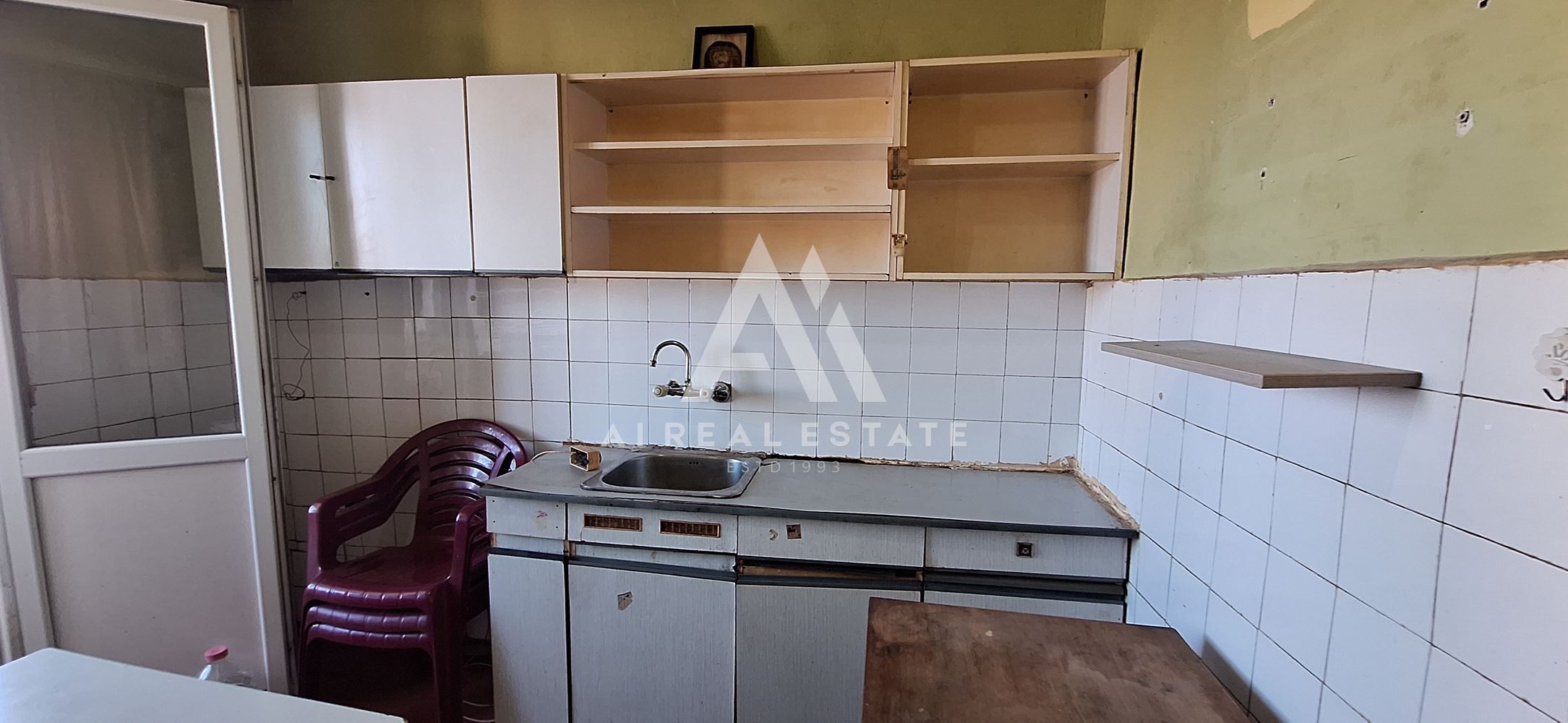 двустаен апартамент - 0