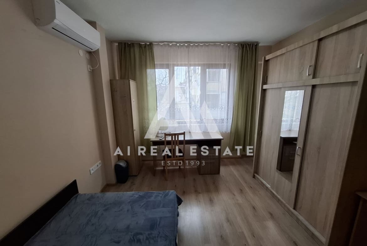 🏡Четиристаен апартамент - Срещу Медицинския университет, Плевен! - 0