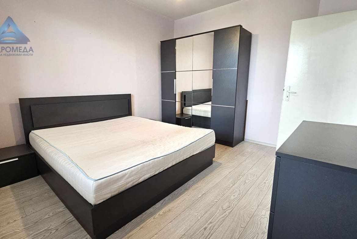 Топъл и светъл двустаен в жк. Овча купел 2 - 0