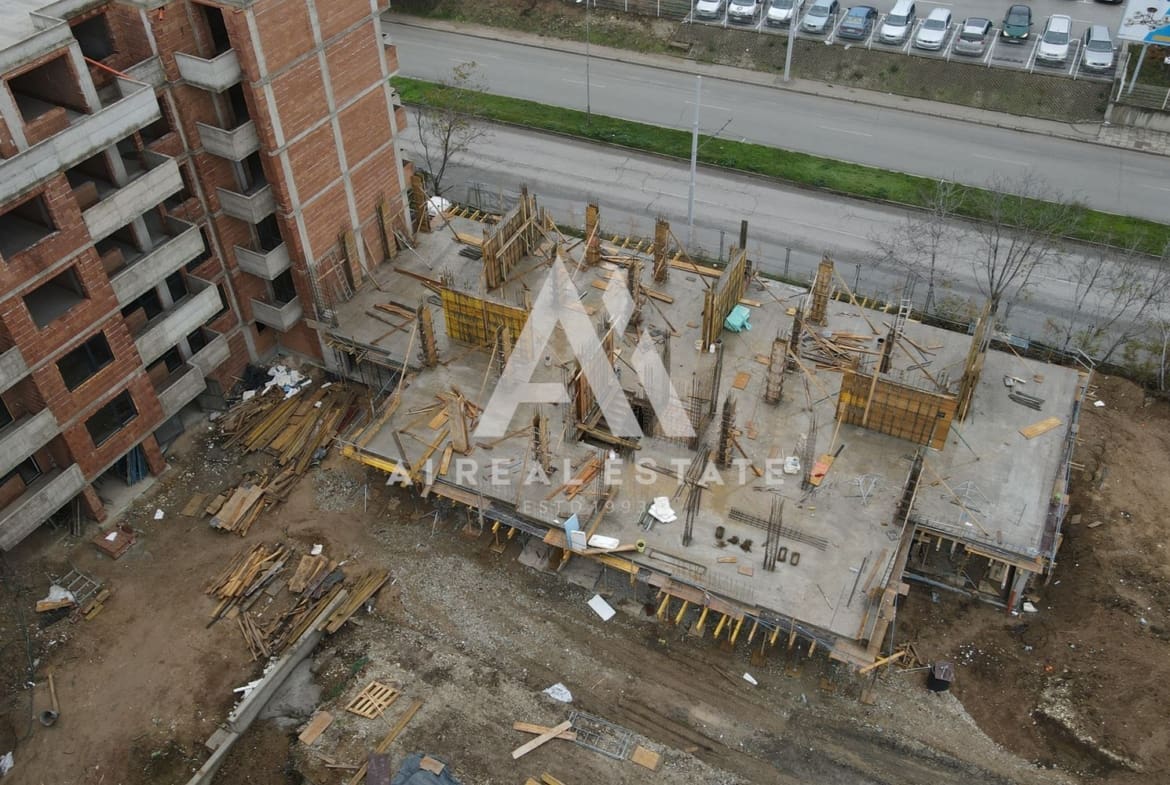 Тристаен апартамент M&G - S.M.4 - 0