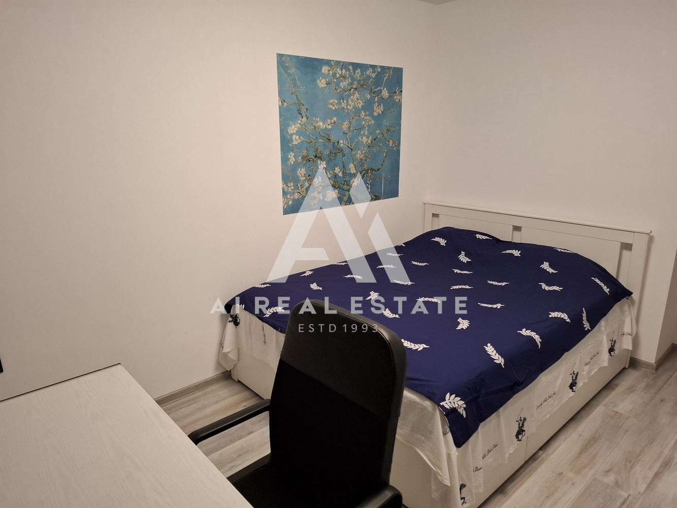 Тристаен апартамент под наем – срещу Медицинския университет ! - 0