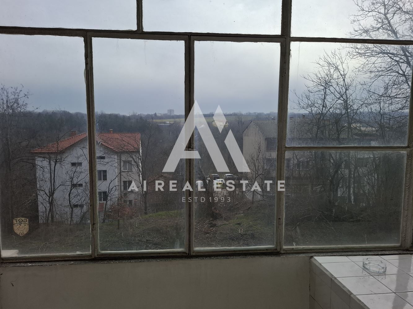 3-стаен апартамент под наем - 0