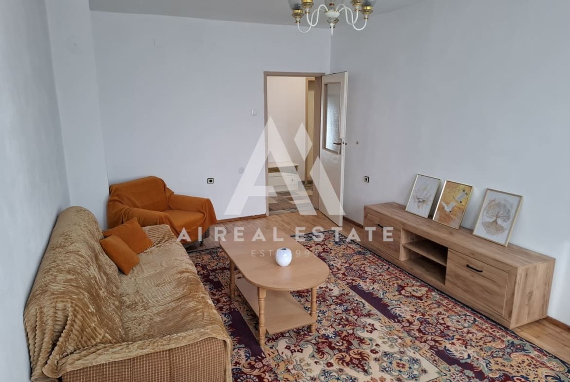 3-стаен апартамент под наем - 0