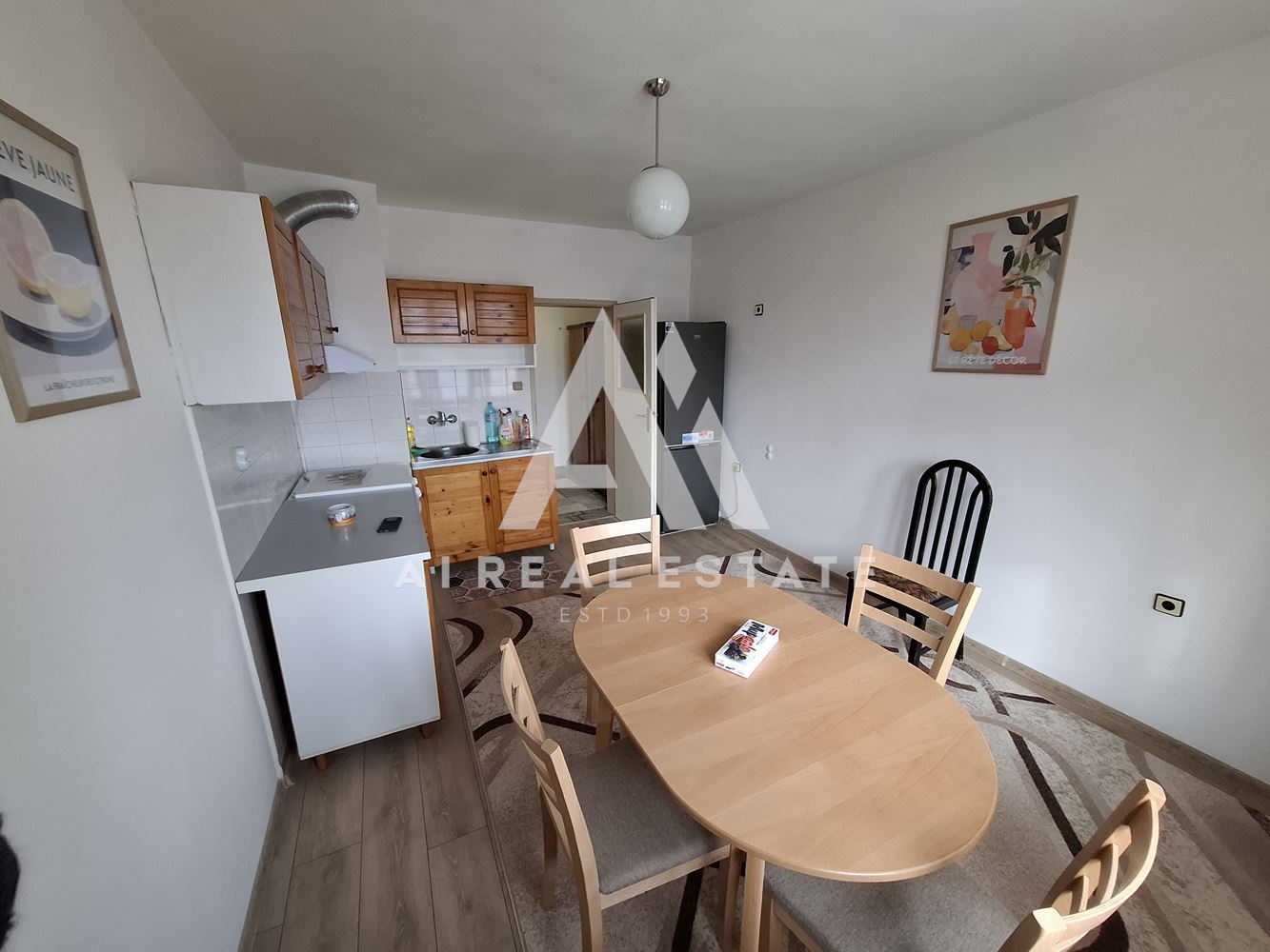 3-стаен апартамент под наем - 0