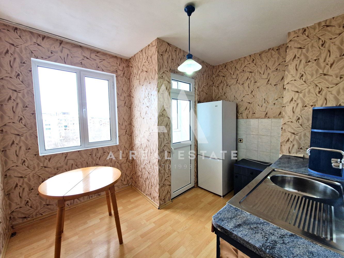 Дава под наем, двустаен апартамент в гр. Плевен, ж.к.Дружба - 0